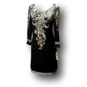 PAISLEY print dress with 3/4 sleeves and chest pleat detail